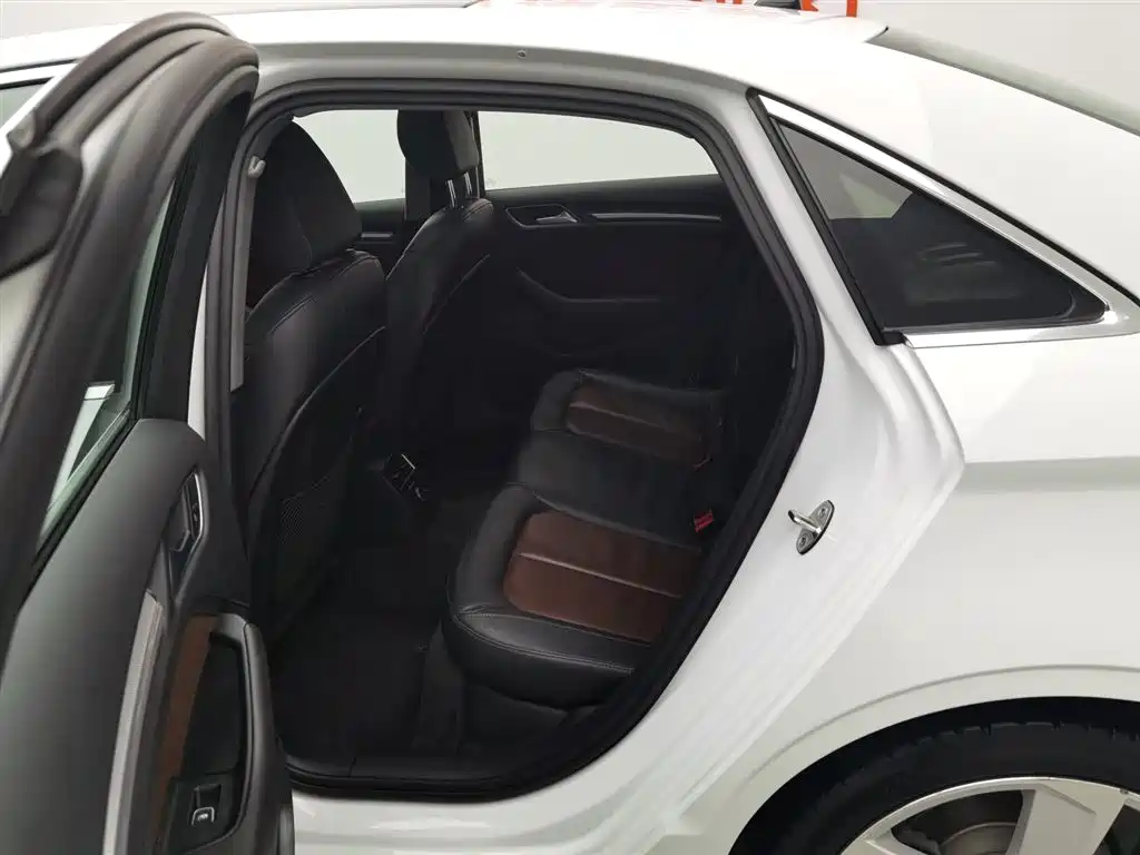 Audi A3 2019 Limousine 35 TFSI Style China VI фото 15
