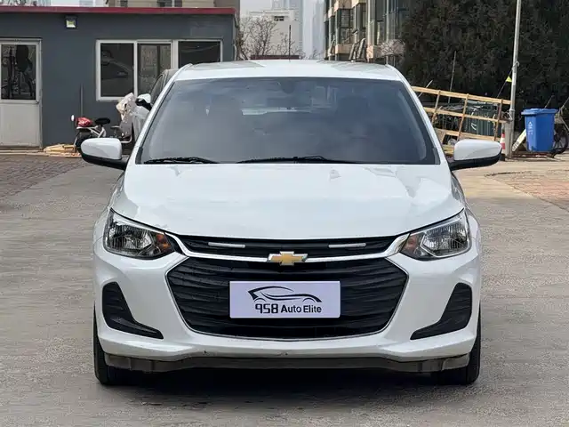 CHEVROLET KOVOZ