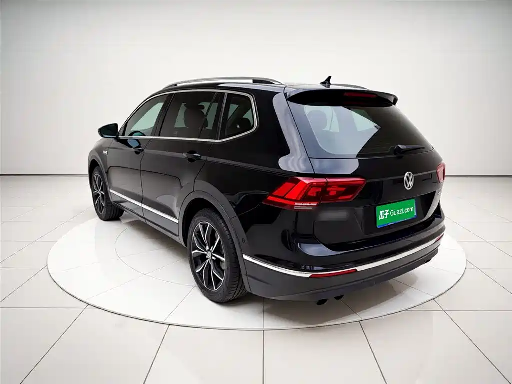 Volkswagen Tiguan L 2017 330TSI Automatic 2WD Flagship Edition фото 5