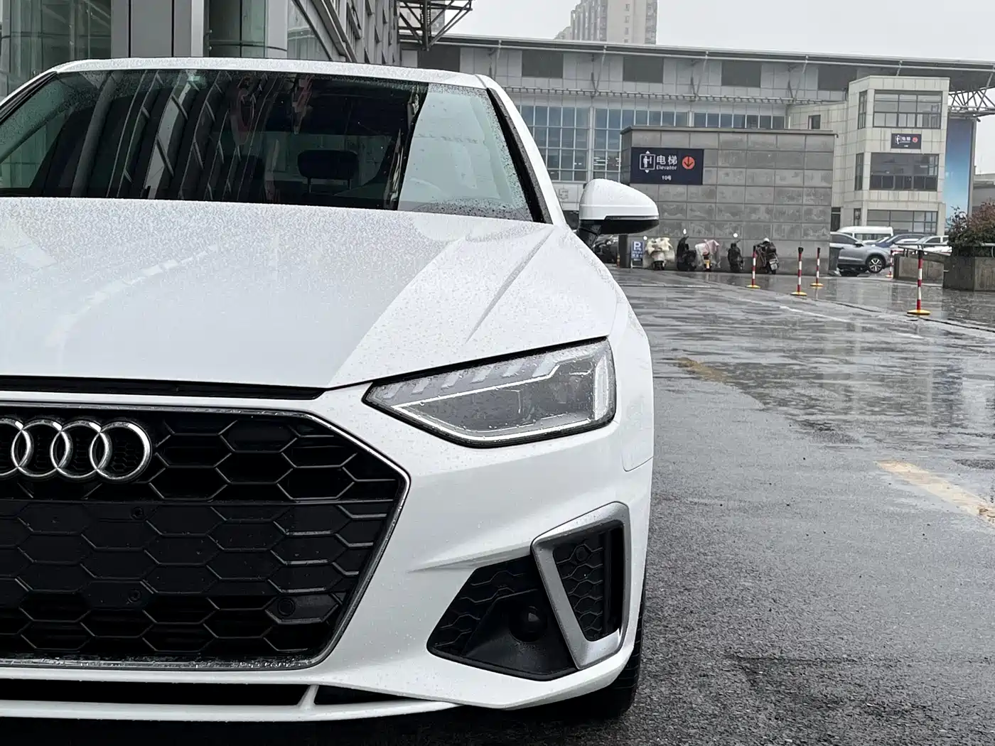 Audi A4L 2020 40 TFSI Fashion Dynamic Edition фото 7
