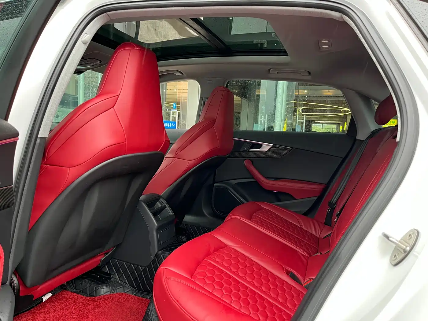 Audi A4L 2020 40 TFSI Fashion Dynamic Edition фото 19