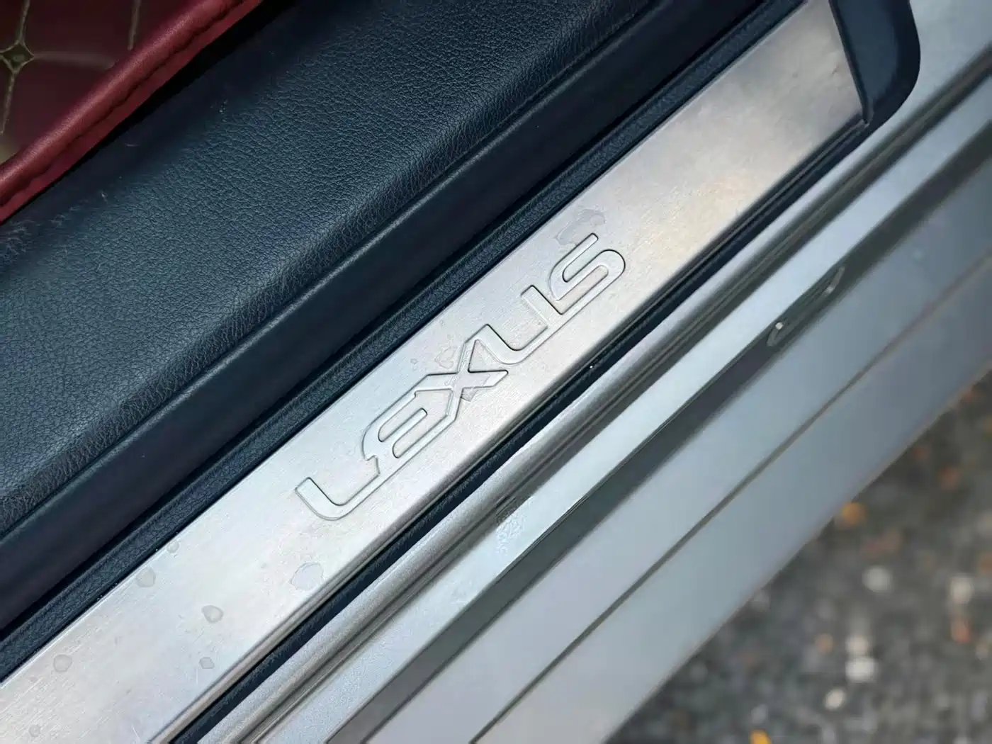 Фото 18 - Lexus ES