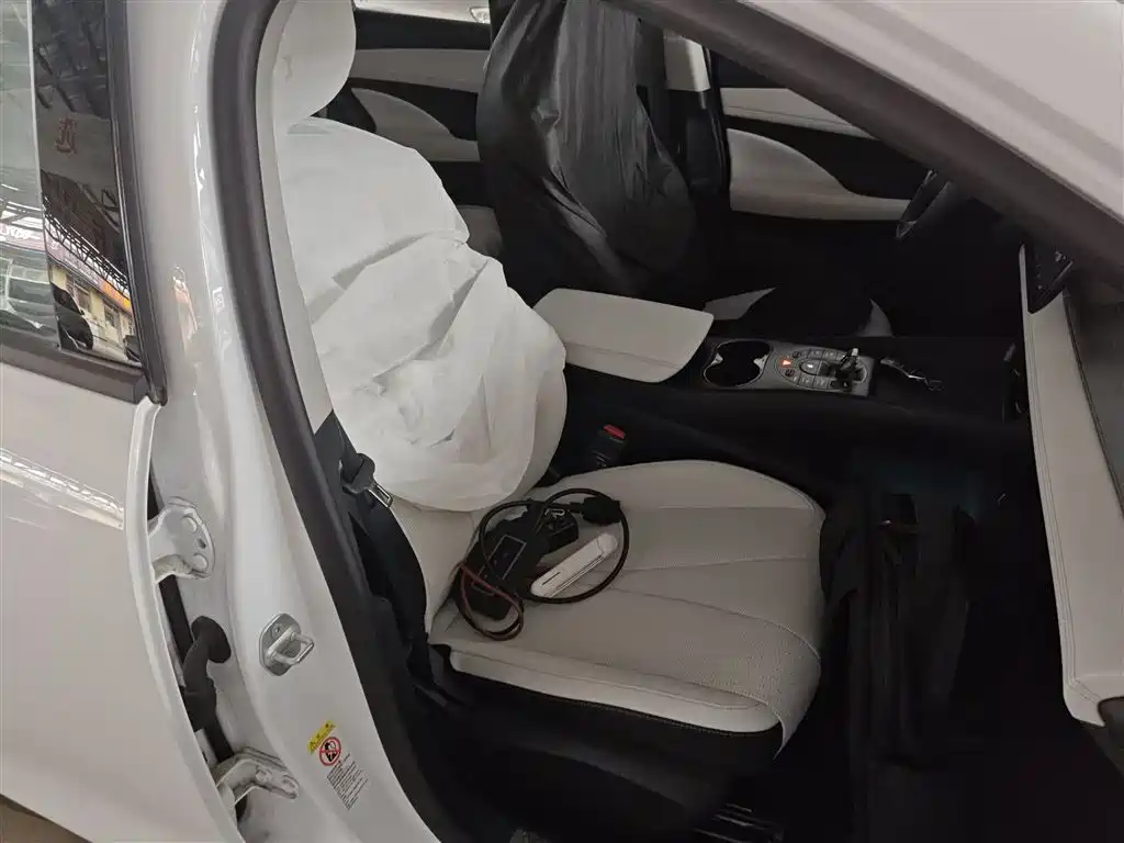 BYD Hai Bao 05 DM-i 2025 DM-i Smart Drive Edition 55KM Luxury фото 20