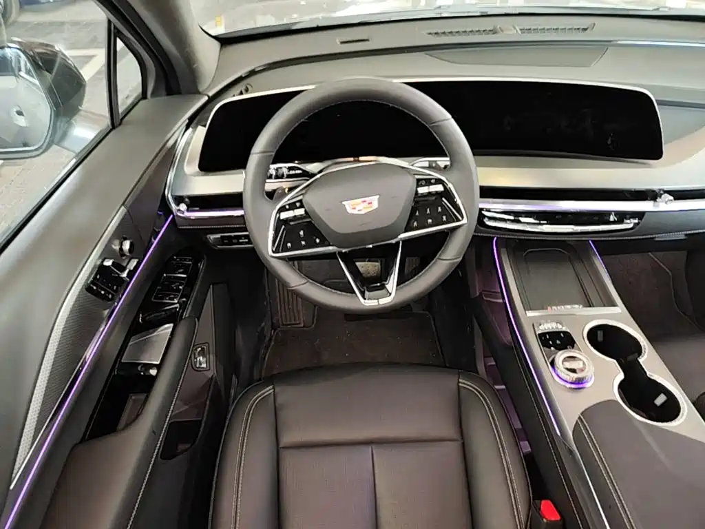 Cadillac XT5 2026 2026 2.0T Luxury Model