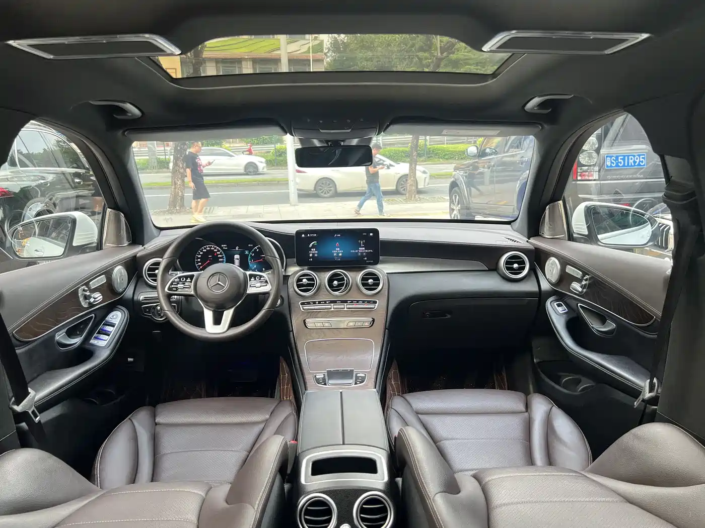 Mercedes-Benz GLC 2020 GLC 300 L 4MATIC Dynamic фото 11