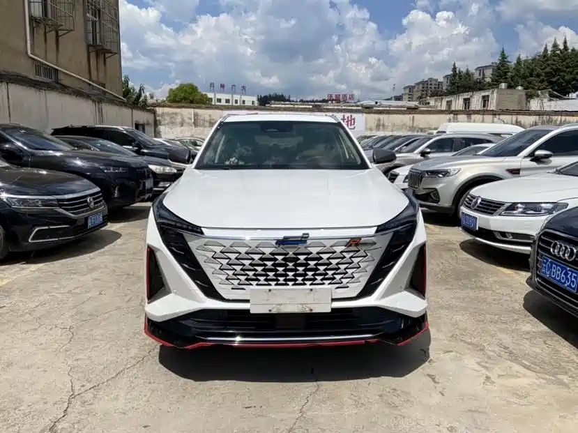 CHANGAN CHANGAN AUCHAN Z6