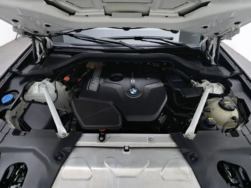 Photo 6 - BMW X4