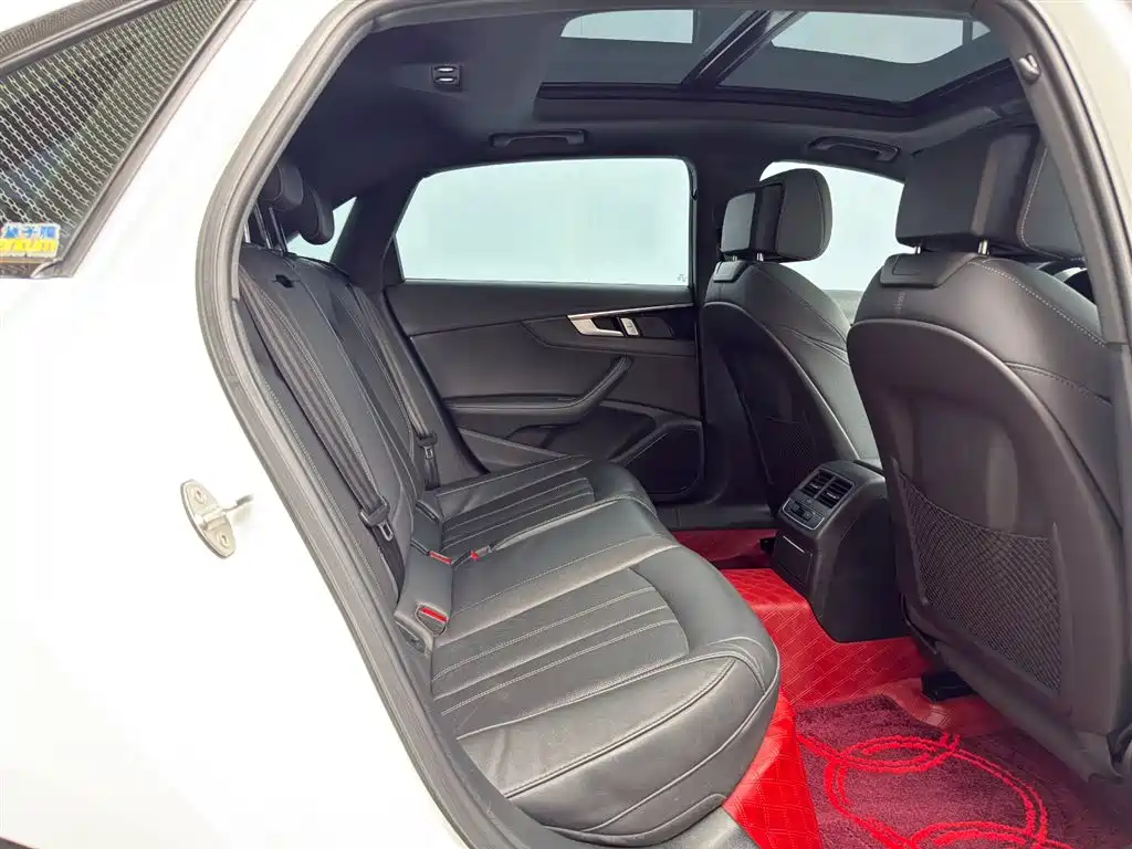 Audi A4L 2024 40 TFSI Luxury Dynamic фото 13