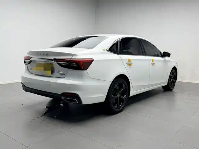 Roewe i6 MAX 2021 2020 Model 300TGI Automatic Cool & Smart Edition