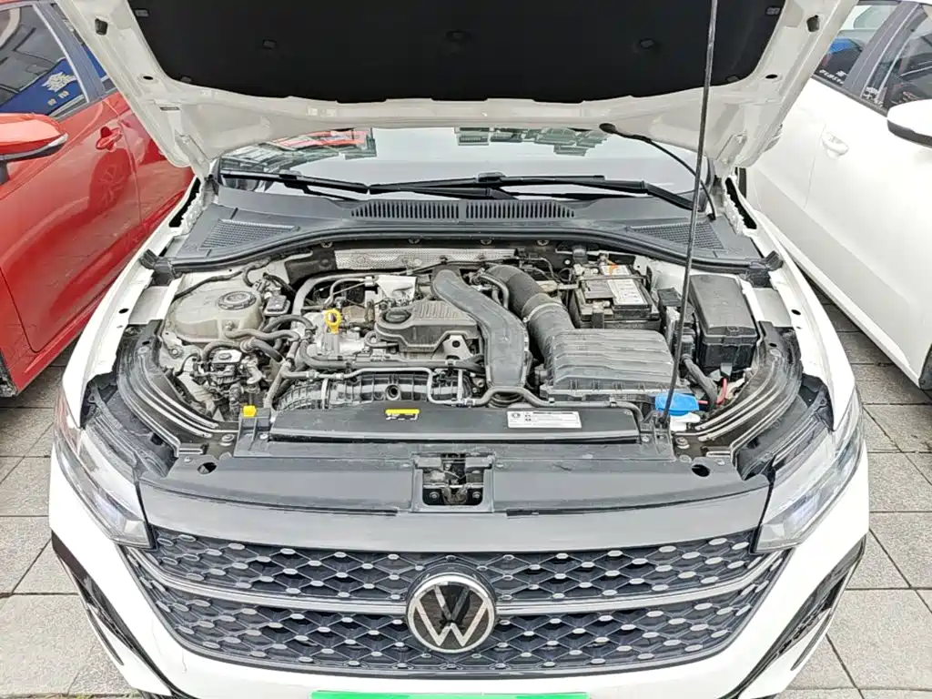 صورة 20 - Volkswagen Lavida