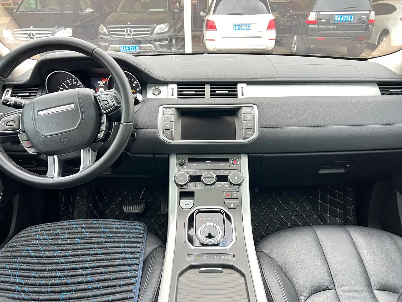 Land Rover Range Rover Evoque (Import) 2014 2014 2.0T 5-door Brilliance Premium