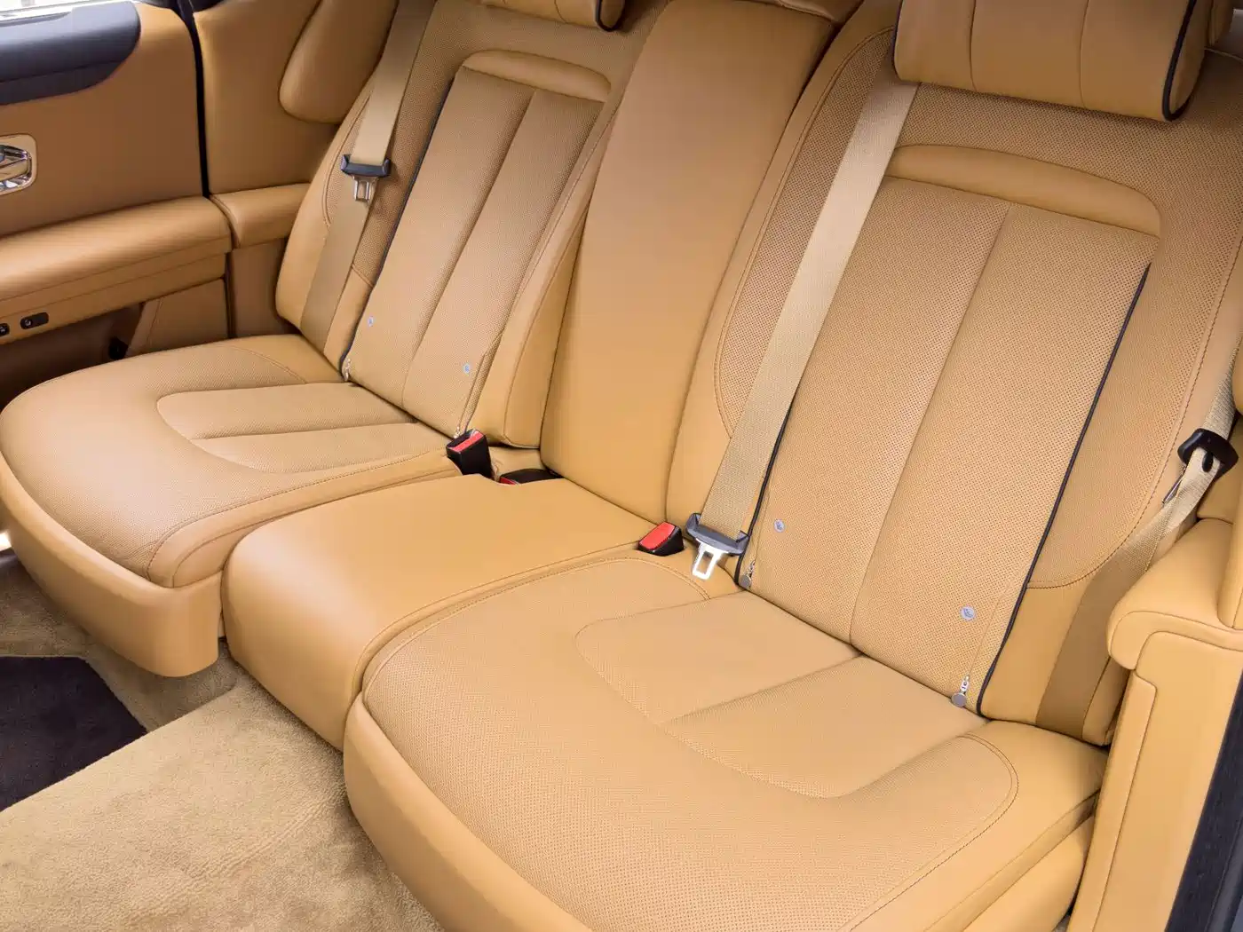Фото 33 - Rolls-Royce Ghost