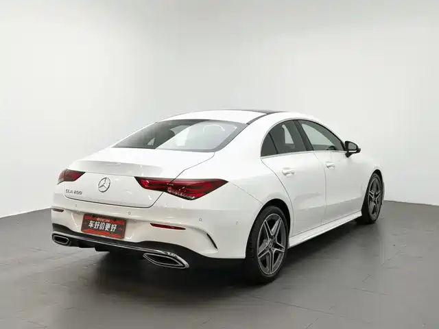 Mercedes-Benz CLA (Import) 2021 CLA 200 — фото 2