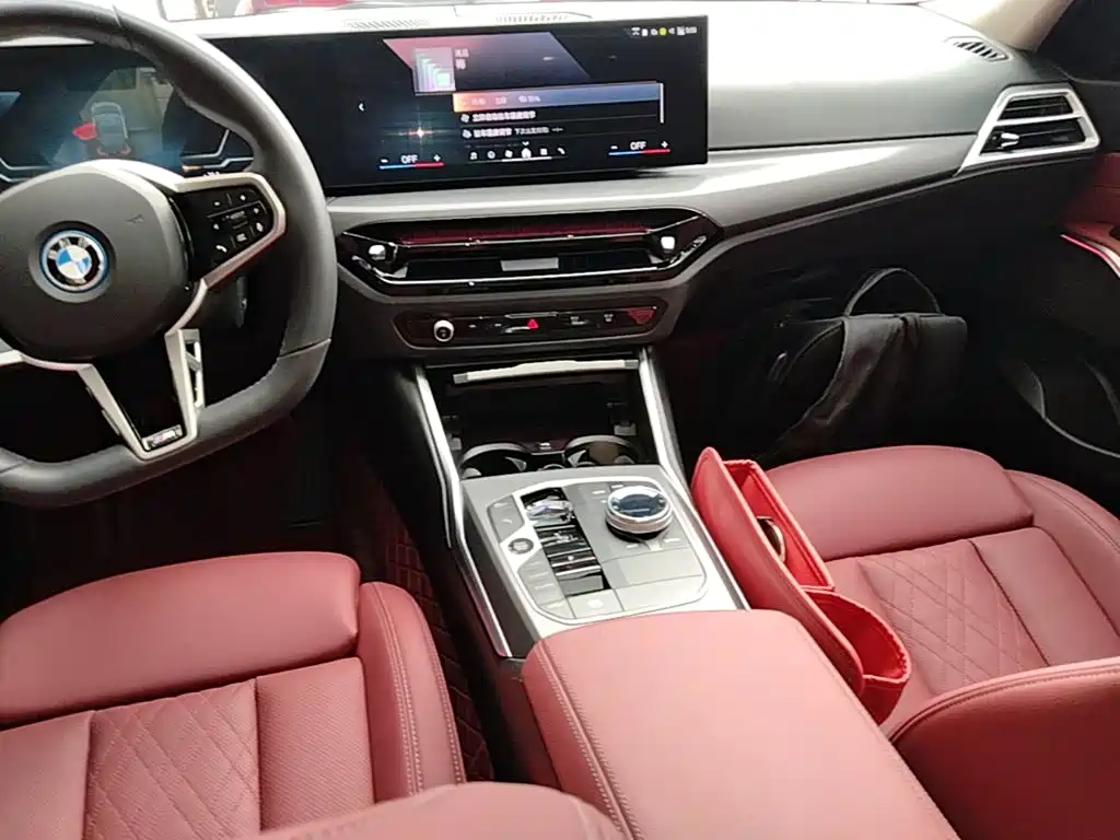 Photo 14 - BMW i3