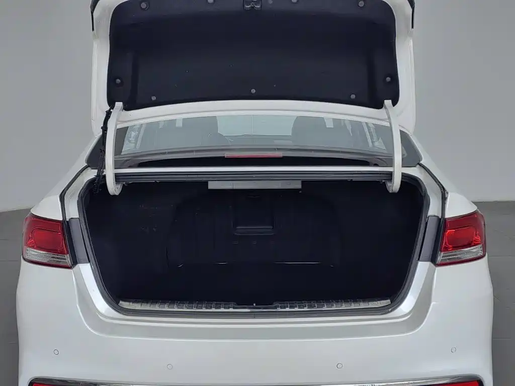 Kia K4 2015 2014 1.8L Automatic GLS