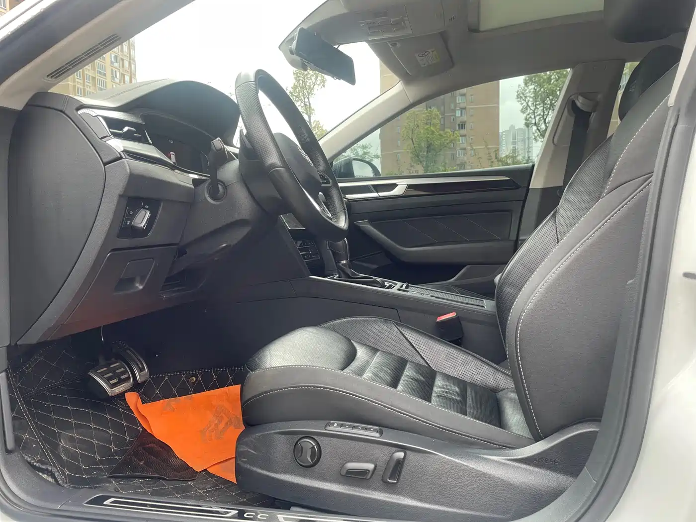 Volkswagen FAW-Volkswagen CC 2024 380TSI Eye-catching Edition фото 4
