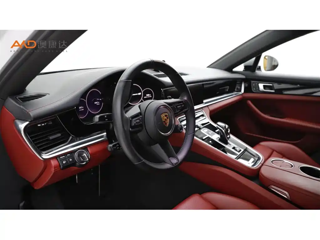 Фото 6 - Porsche Panamera