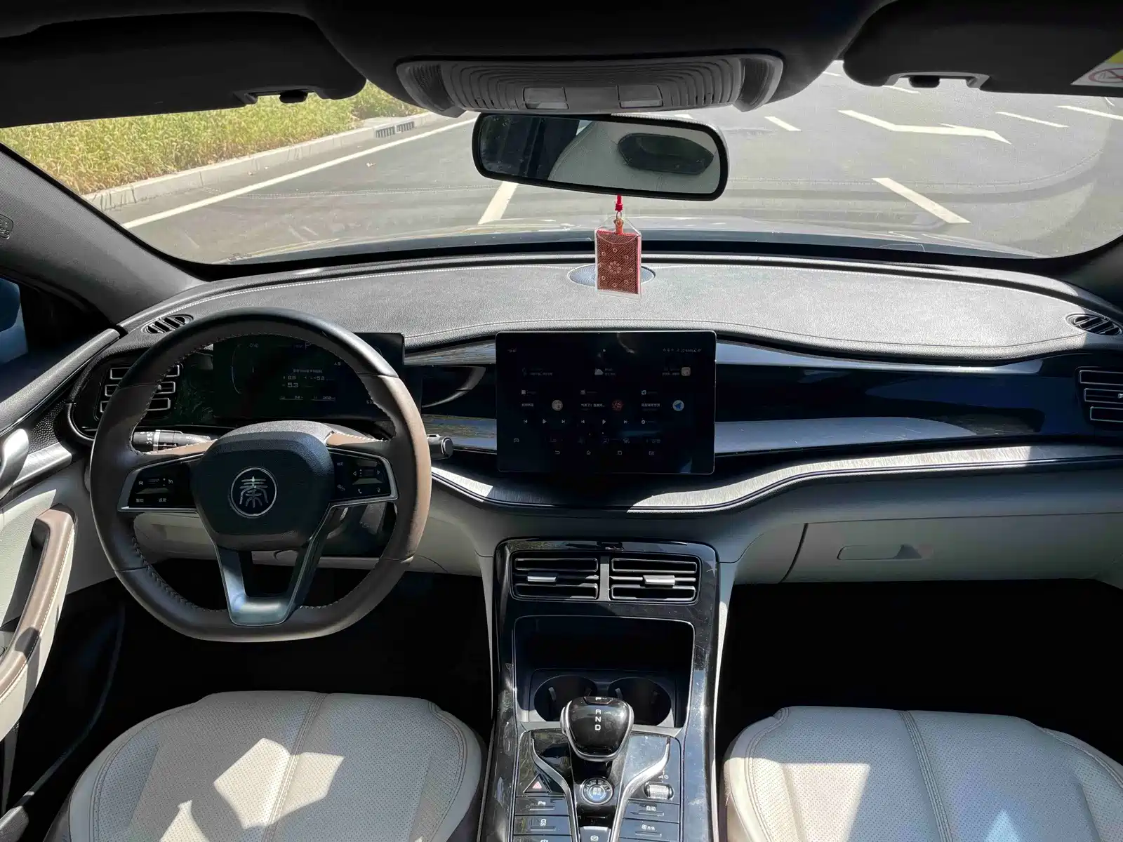 Фото 9 - BYD Qin PLUS