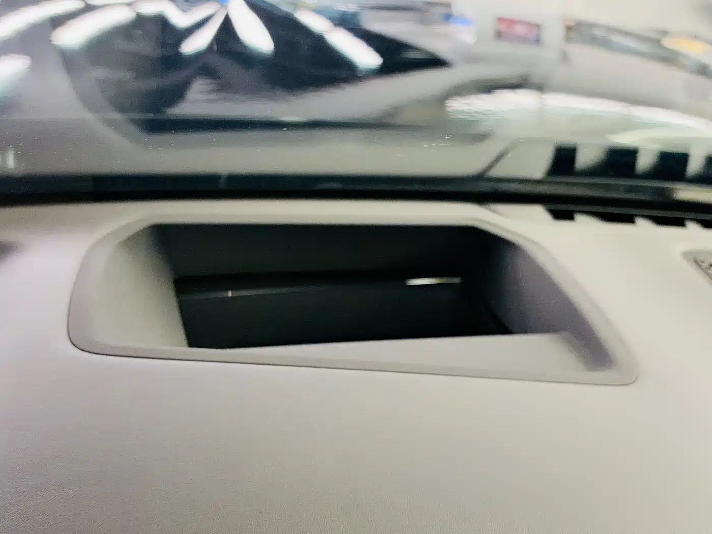 BMW 7 Series 2018 730Li Premium Type Excellence Package фото 9
