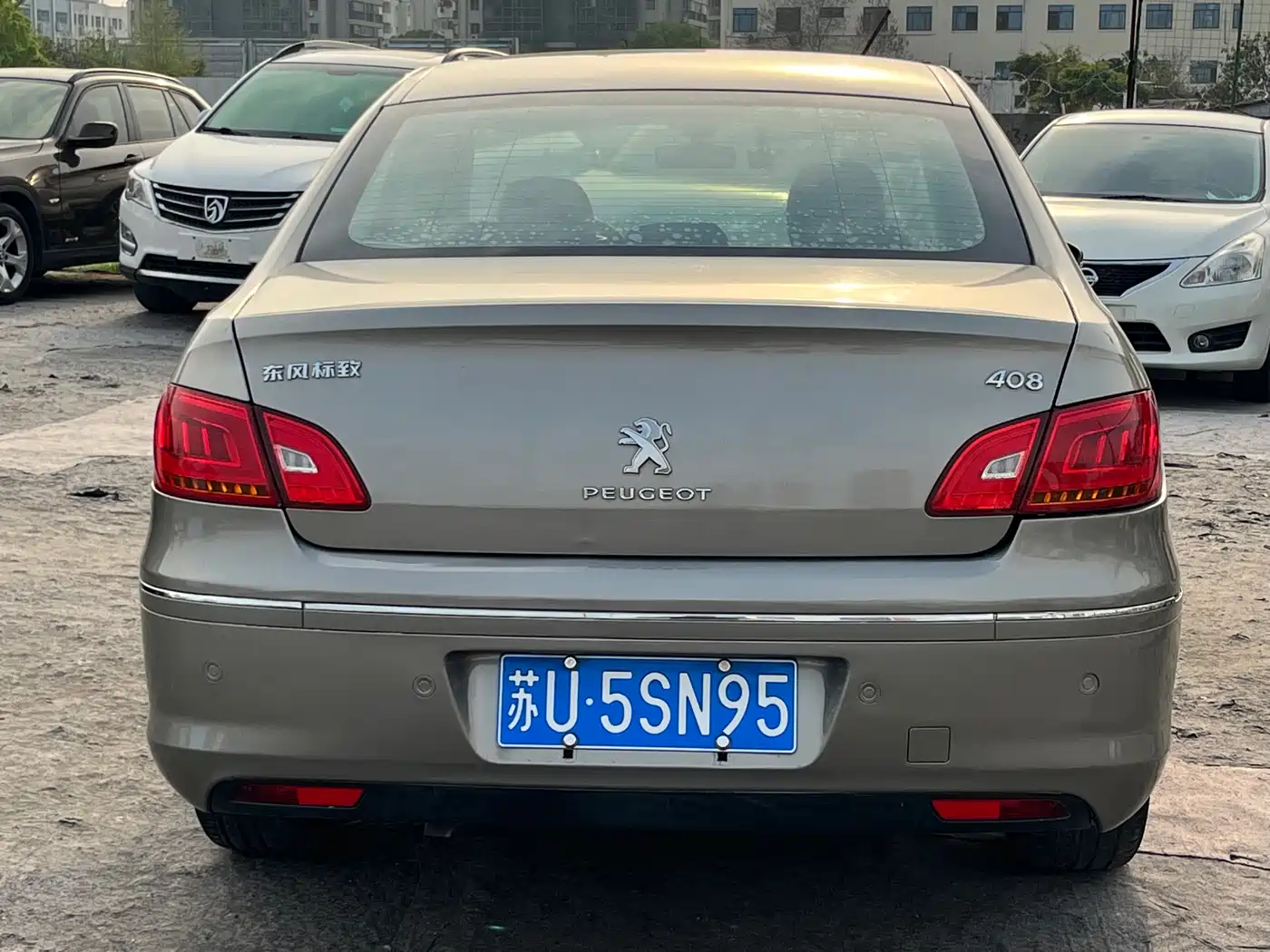 Peugeot 408 2013 1.6L Automatic Comfort Edition фото 6