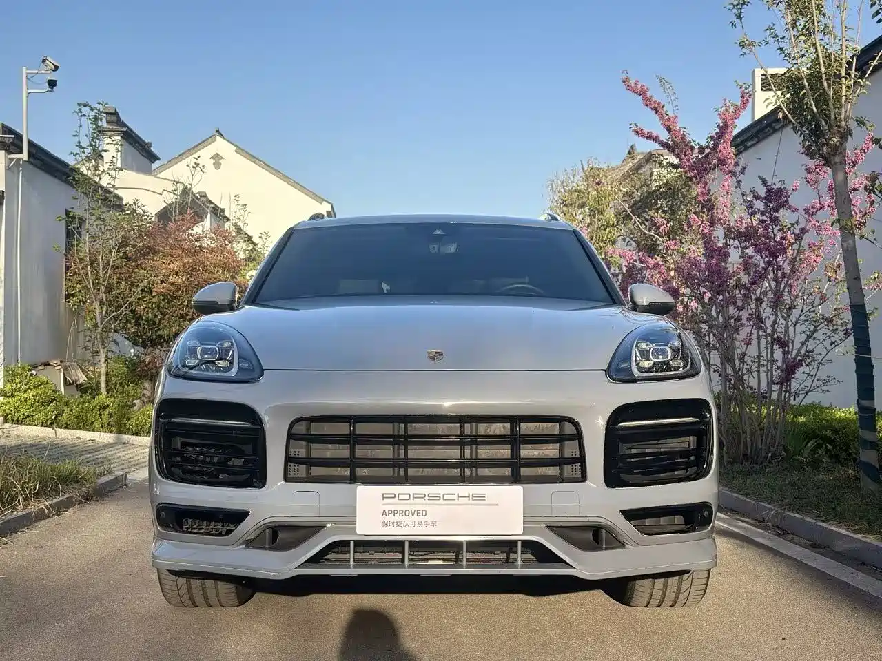 PORSCHE CAYENNE NEW ENERGY