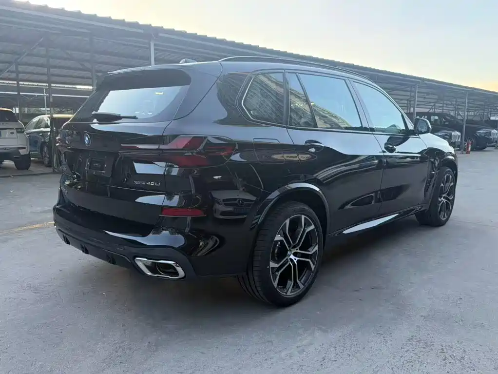 BMW X5 2026 2026 Facelift xDrive 40Li M Sport Shadowline Package