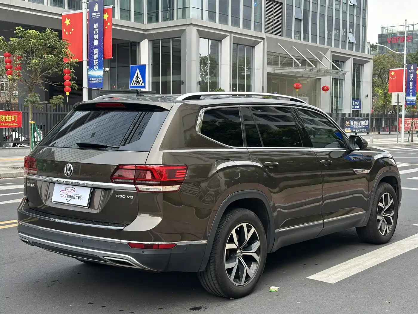 Volkswagen Teramont 2019 530 V6 4WD Luxury Edition China VI фото 4