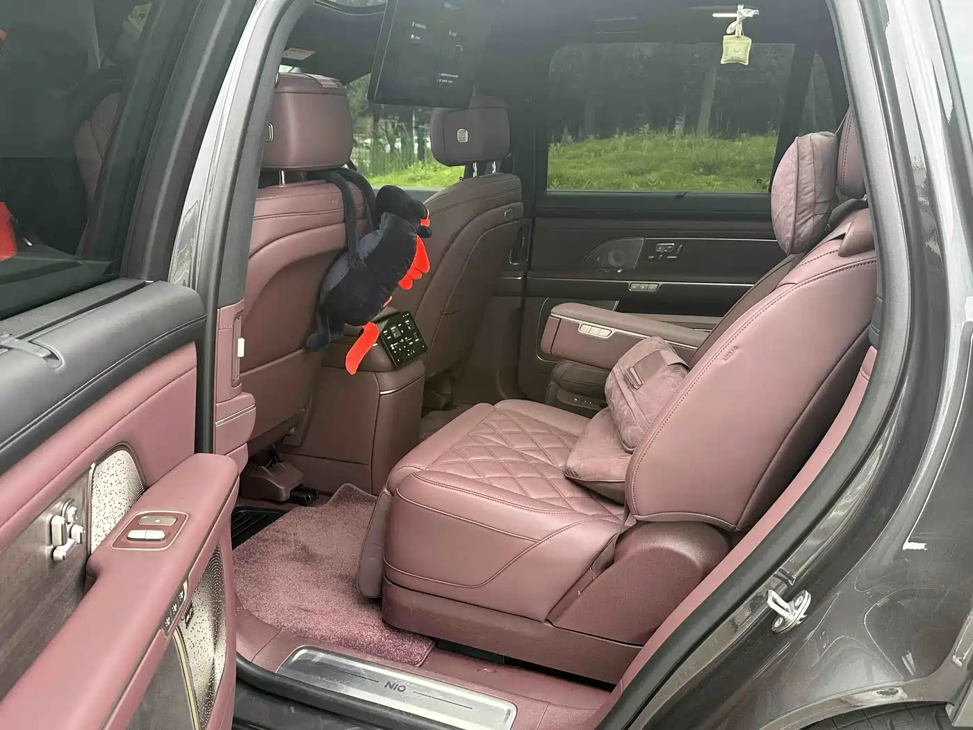 NIO NIO ES8 2025 Model 6-Seat Executive Luxury Edition 6