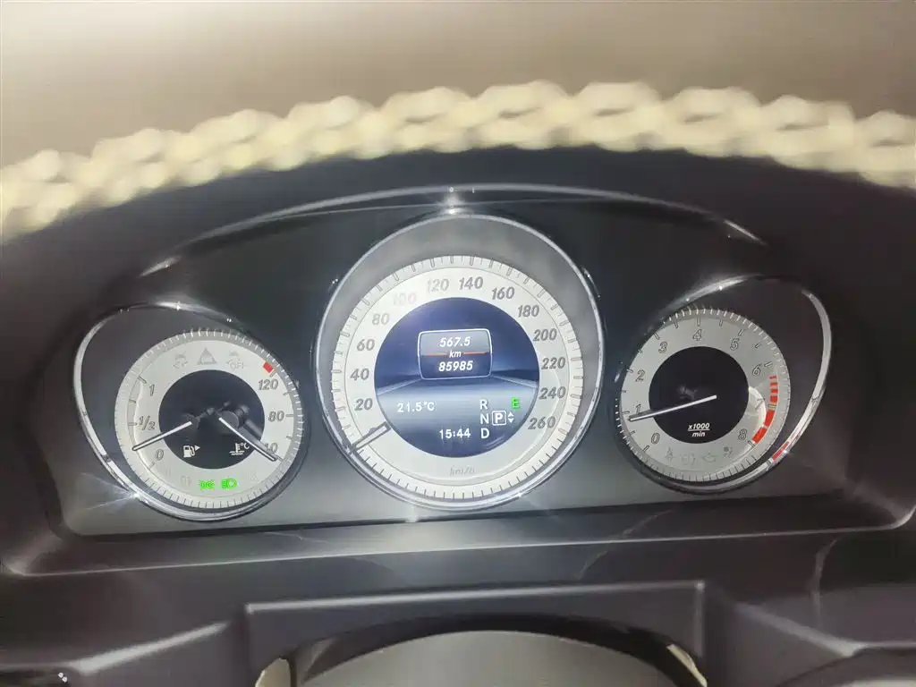 Mercedes-Benz GLK-Class 2013 Facelift GLK 300 4MATIC Luxury фото 8