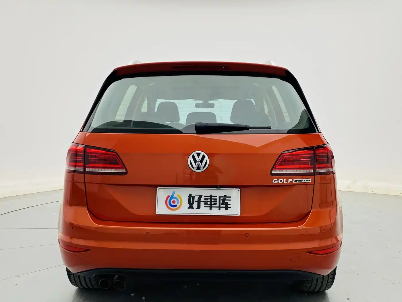 Volkswagen Golf Sportsvan 2016 230TSI Automatic Luxury фото 5