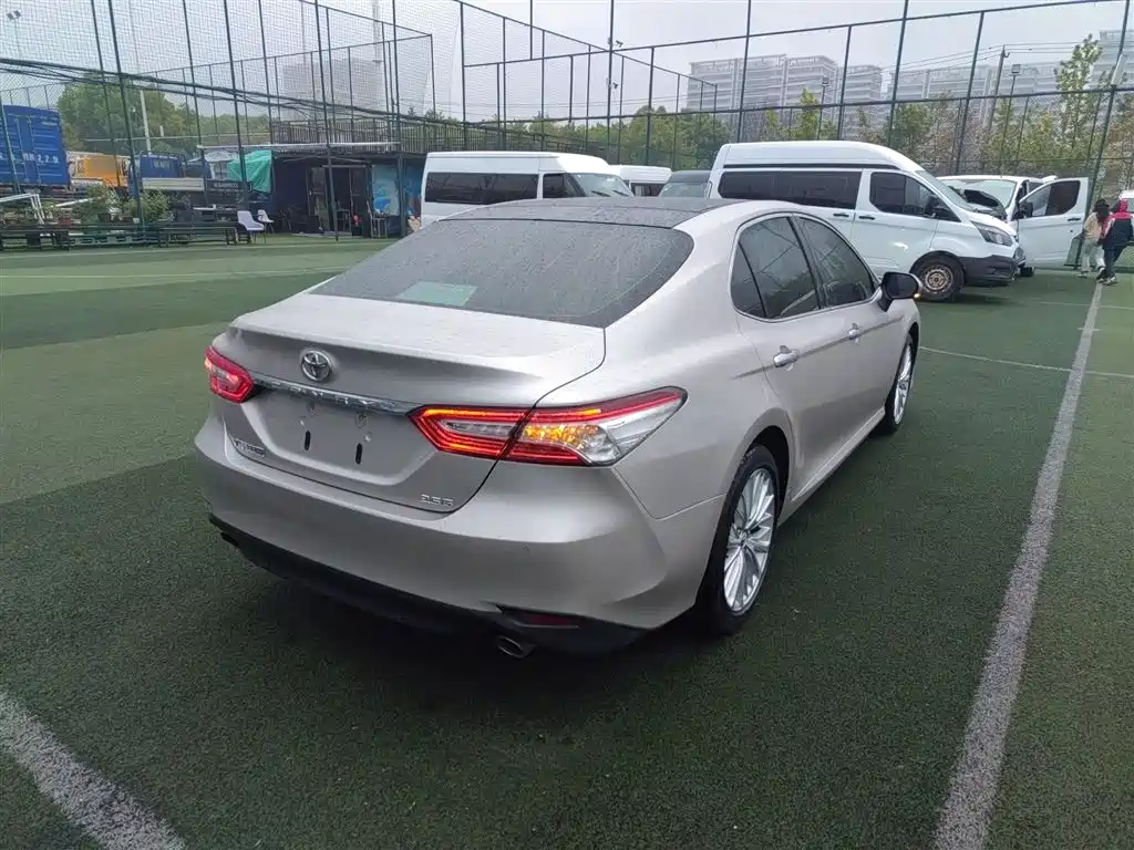 Toyota Camry 2019 2.5G Luxury Edition China VI фото 5
