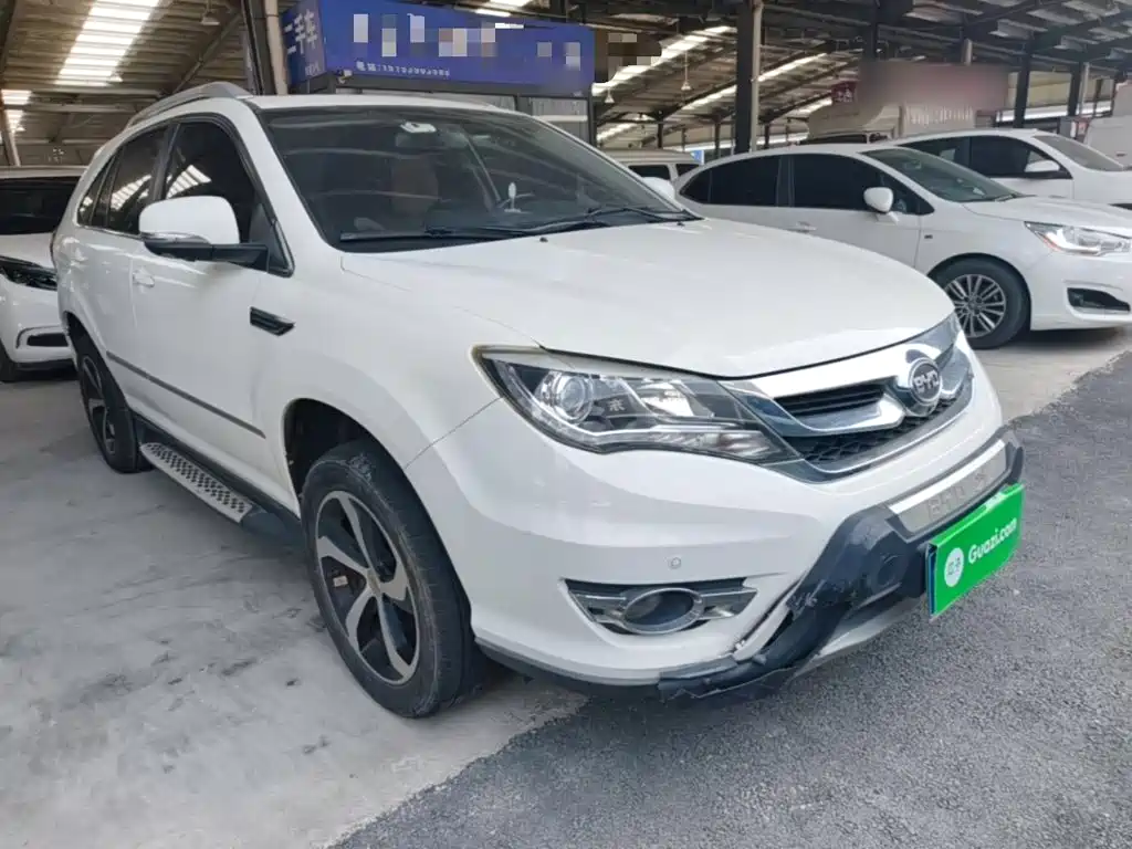 2017 BYD S7