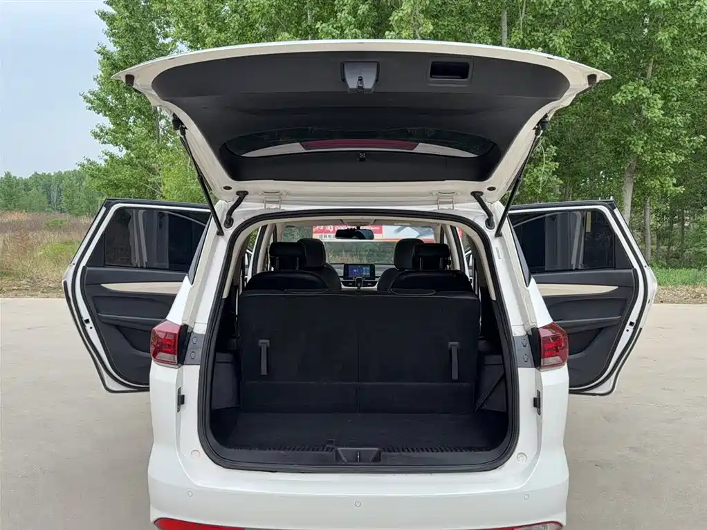 Baojun 360 2019 2018 1.5L Automatic Luxury (China V)