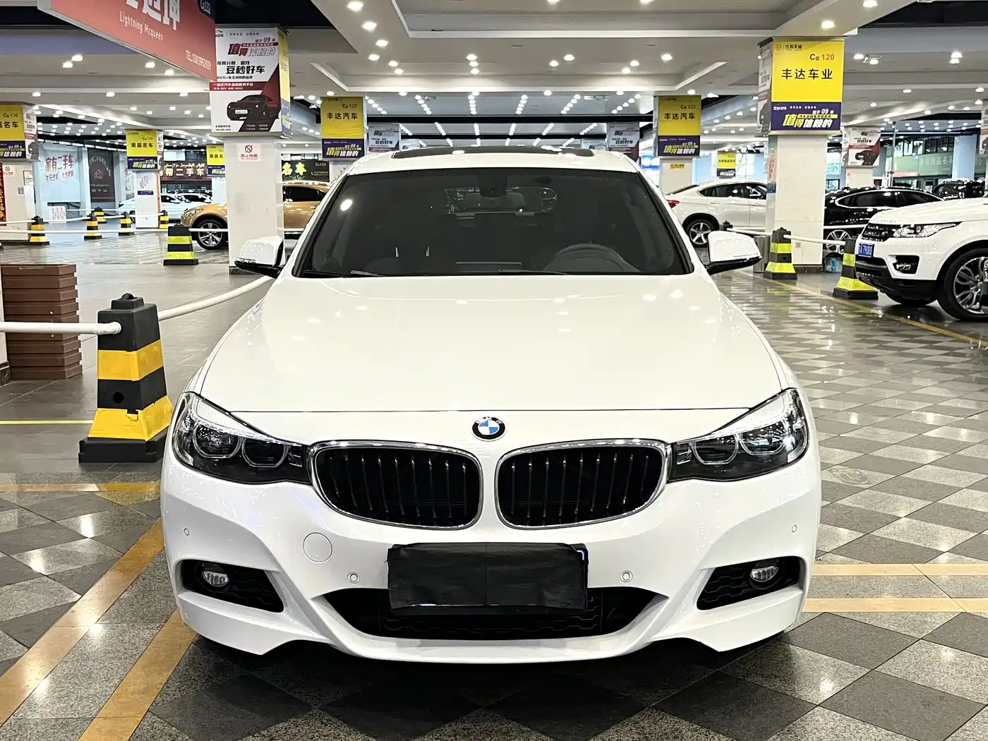 BMW 3 Series GT 2021 2020 320i M Sport Package
