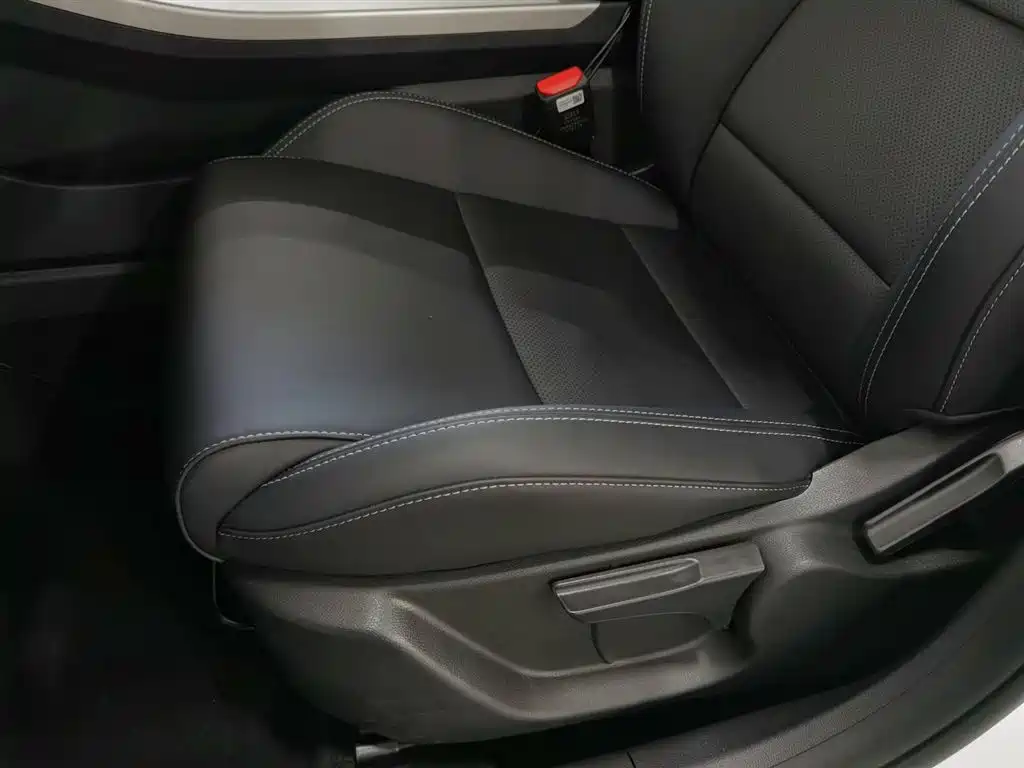 GEELY AUTOMOBILE BINYUE