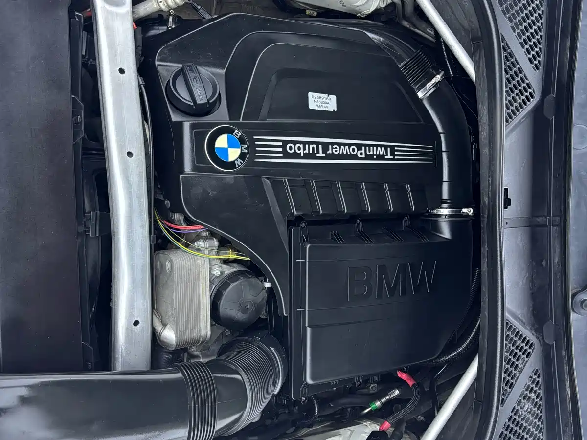 BMW X5 (Import) 2014 xDrive35i Leading фото 24