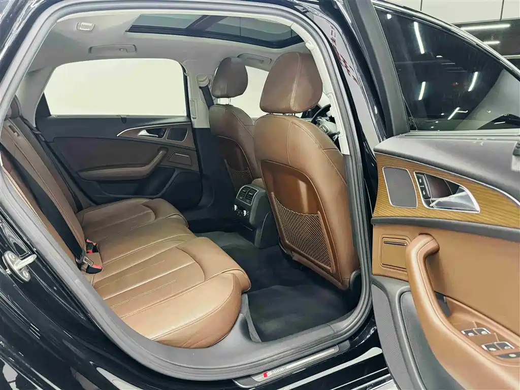 Audi A6L 2018 30th Anniversary 30 FSI Style фото 29