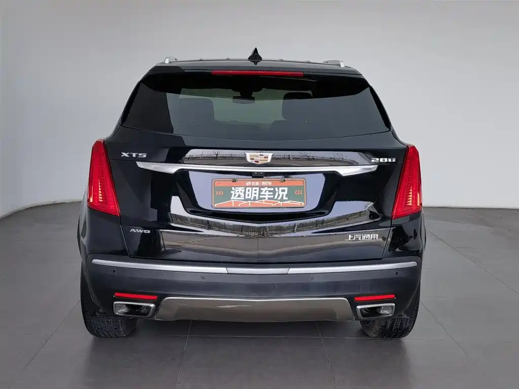 Cadillac XT5 2016 28T AWD Platinum Edition фото 4