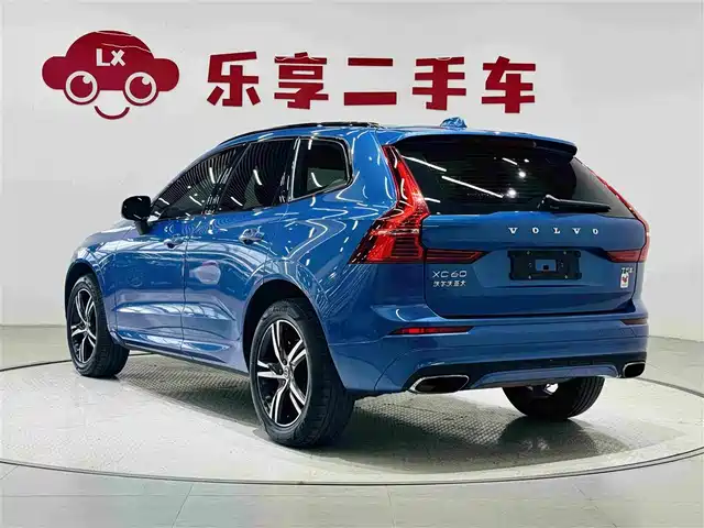 Volvo XC60 2020 T5 AWD Inscription Sport Edition — фото 3