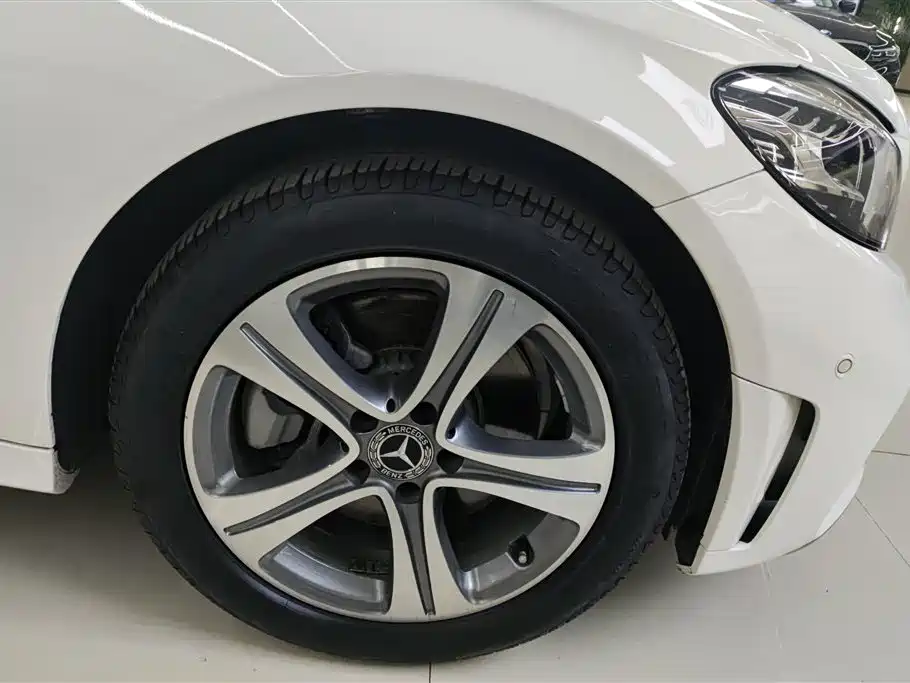 Mercedes-Benz C-Class 2019 Facelift C 260 L Sport фото 6