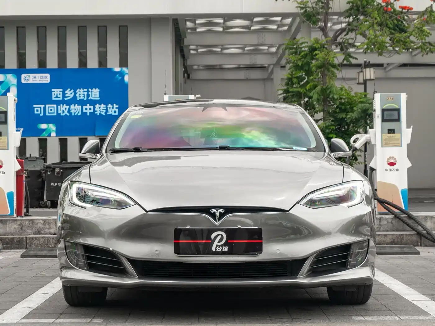 TESLA MODEL S