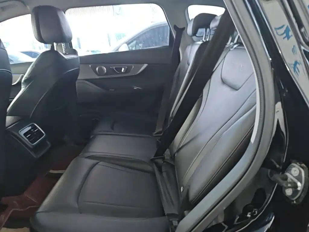 Chery Tiggo 8 PRO 2023 2024 Champion Edition 290T 2WD Shining 5-seater