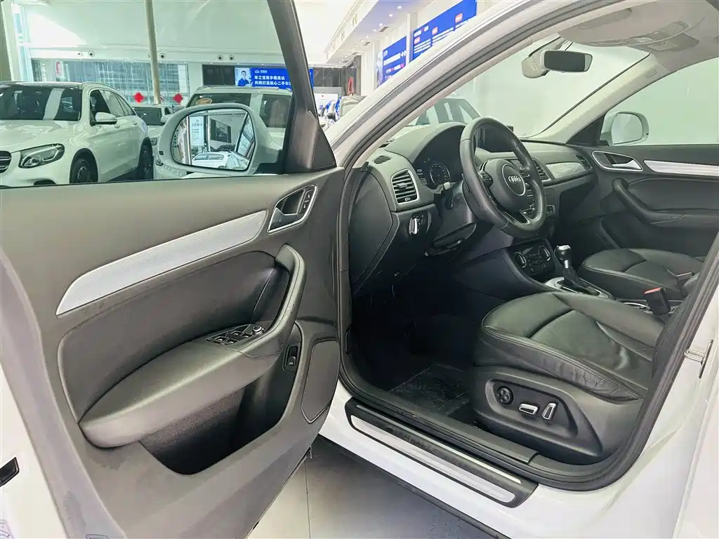 Audi Q3 2016 35 TFSI Style фото 20
