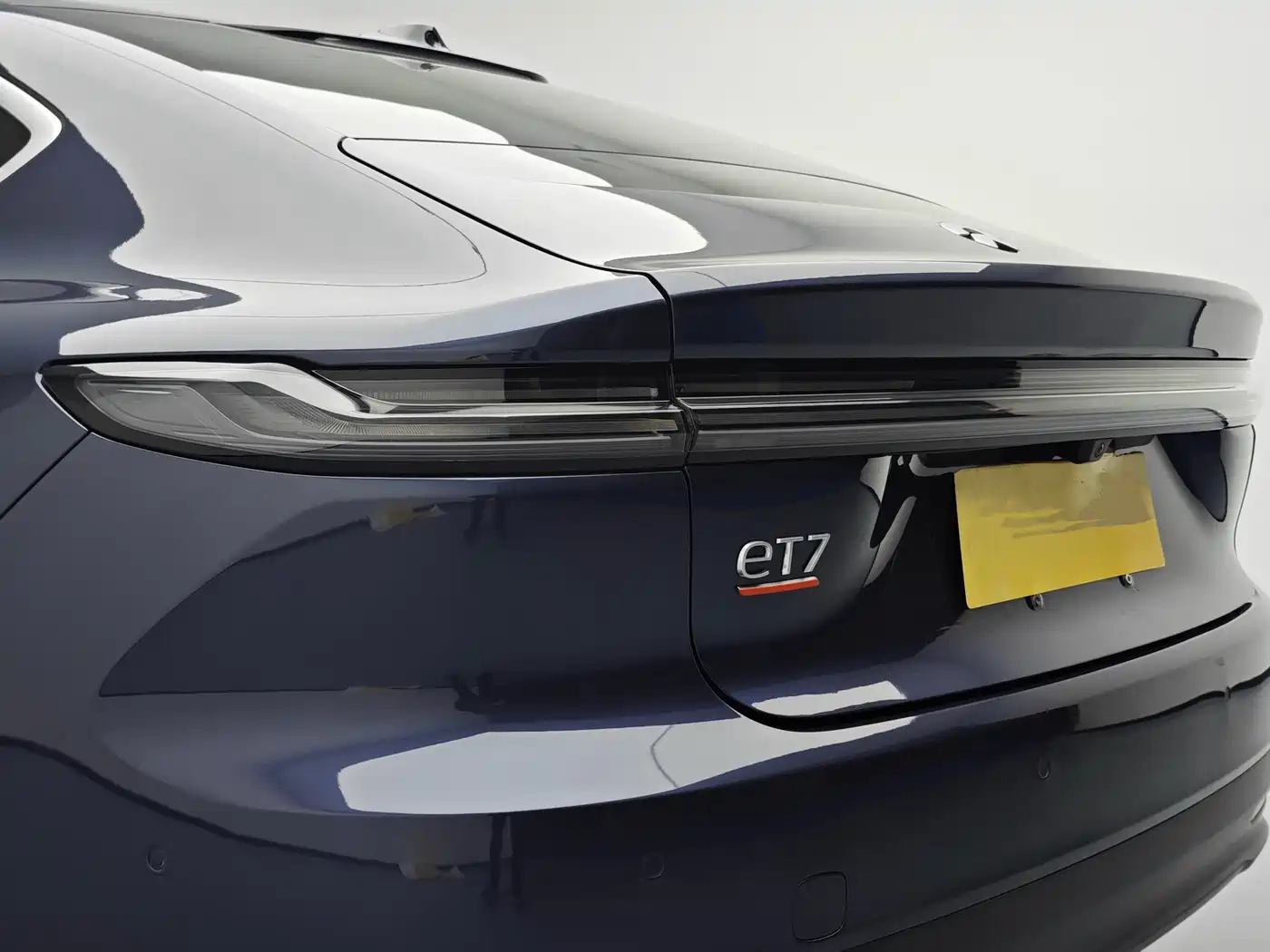 NIO NIO ET7