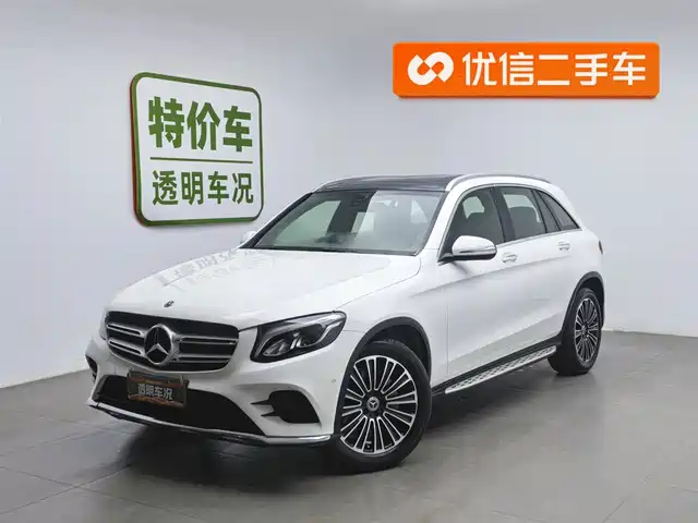 MERCEDES-BENZ GLC
