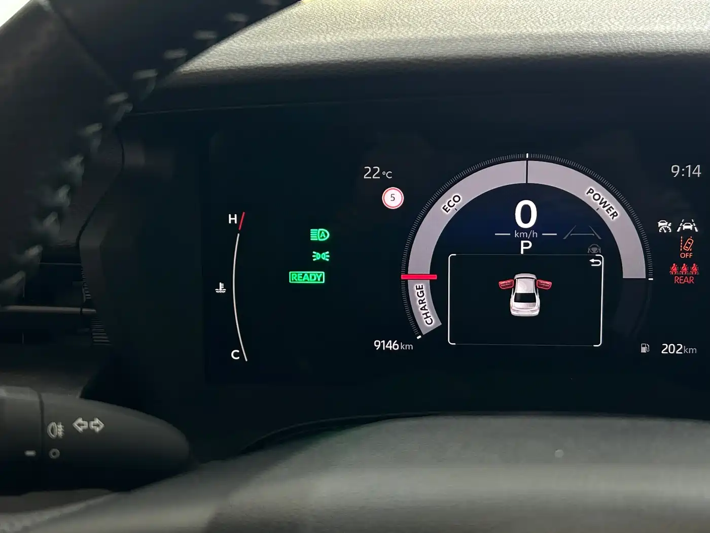 Toyota Camry 2024 Hybrid 2.0HGVP Luxury Edition фото 13