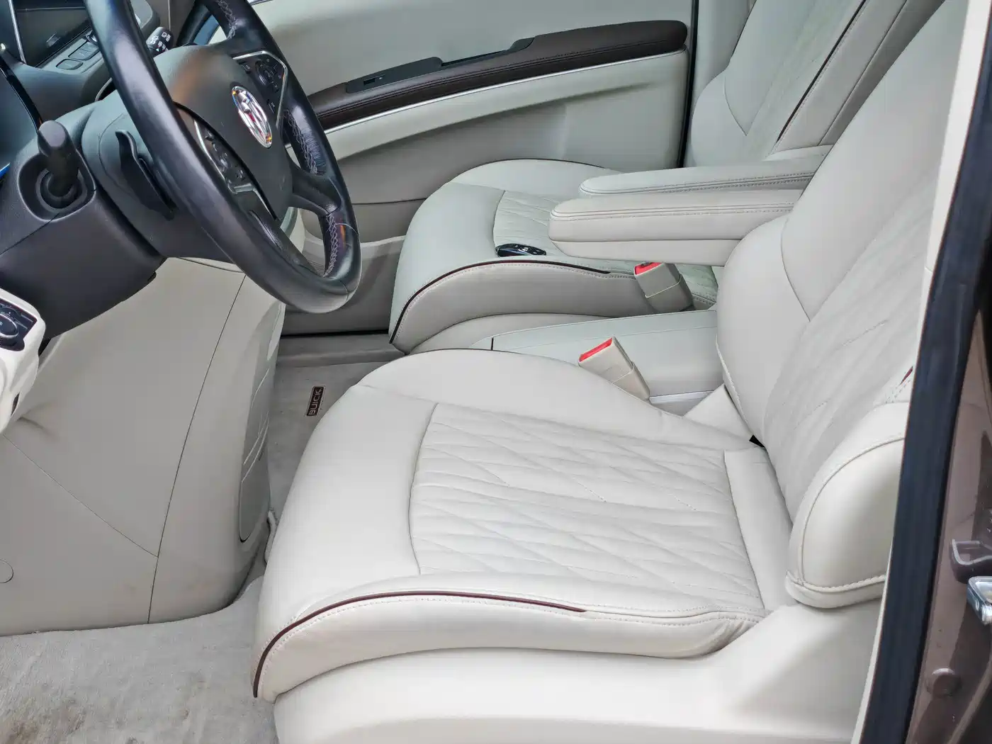 Buick GL8, миниатюра 7