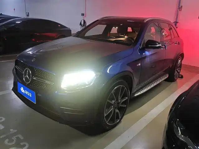 MERCEDES-BENZ GLC AMG