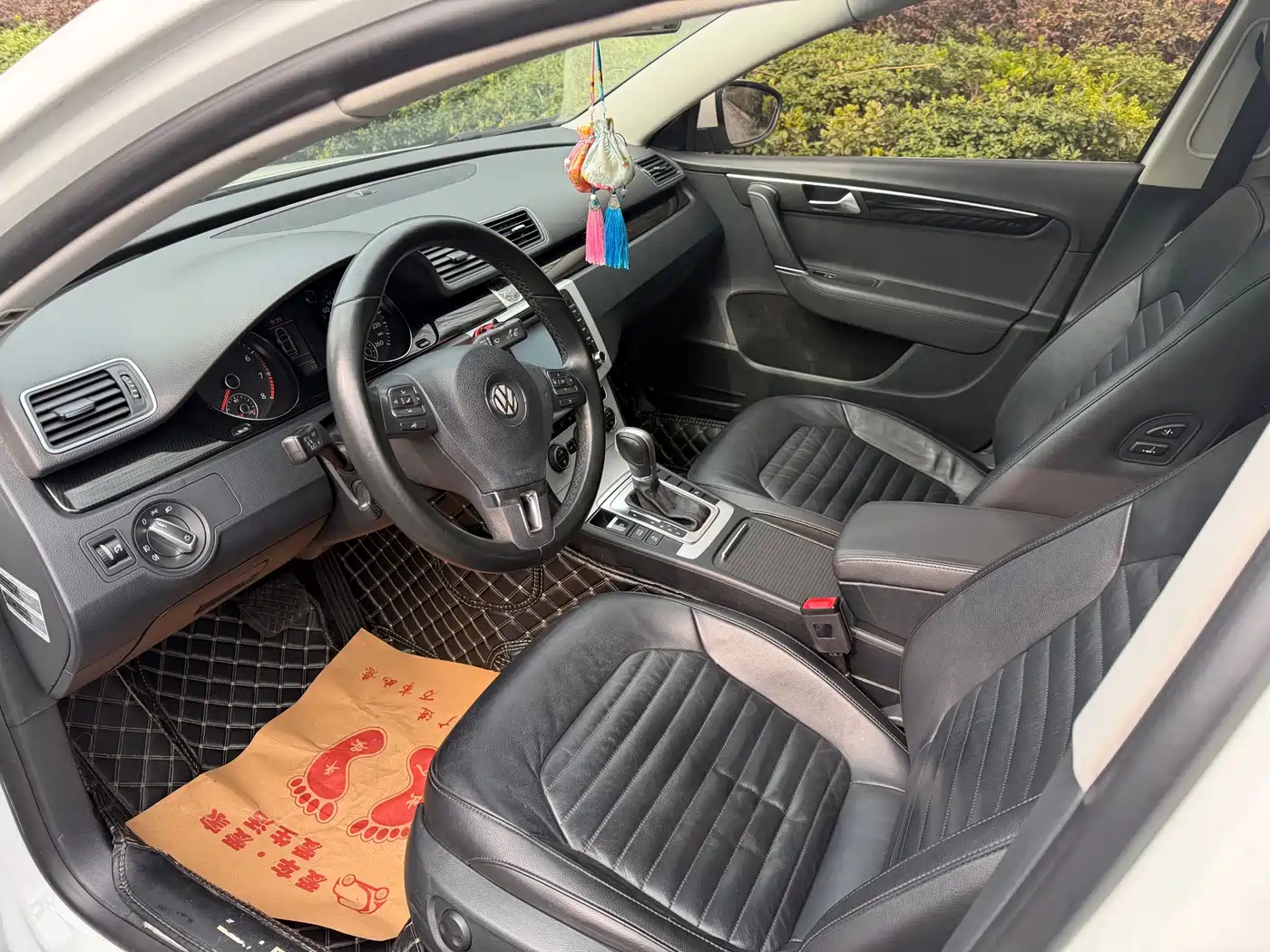 Volkswagen Magotan 2013 1.8TSI Luxury фото 11