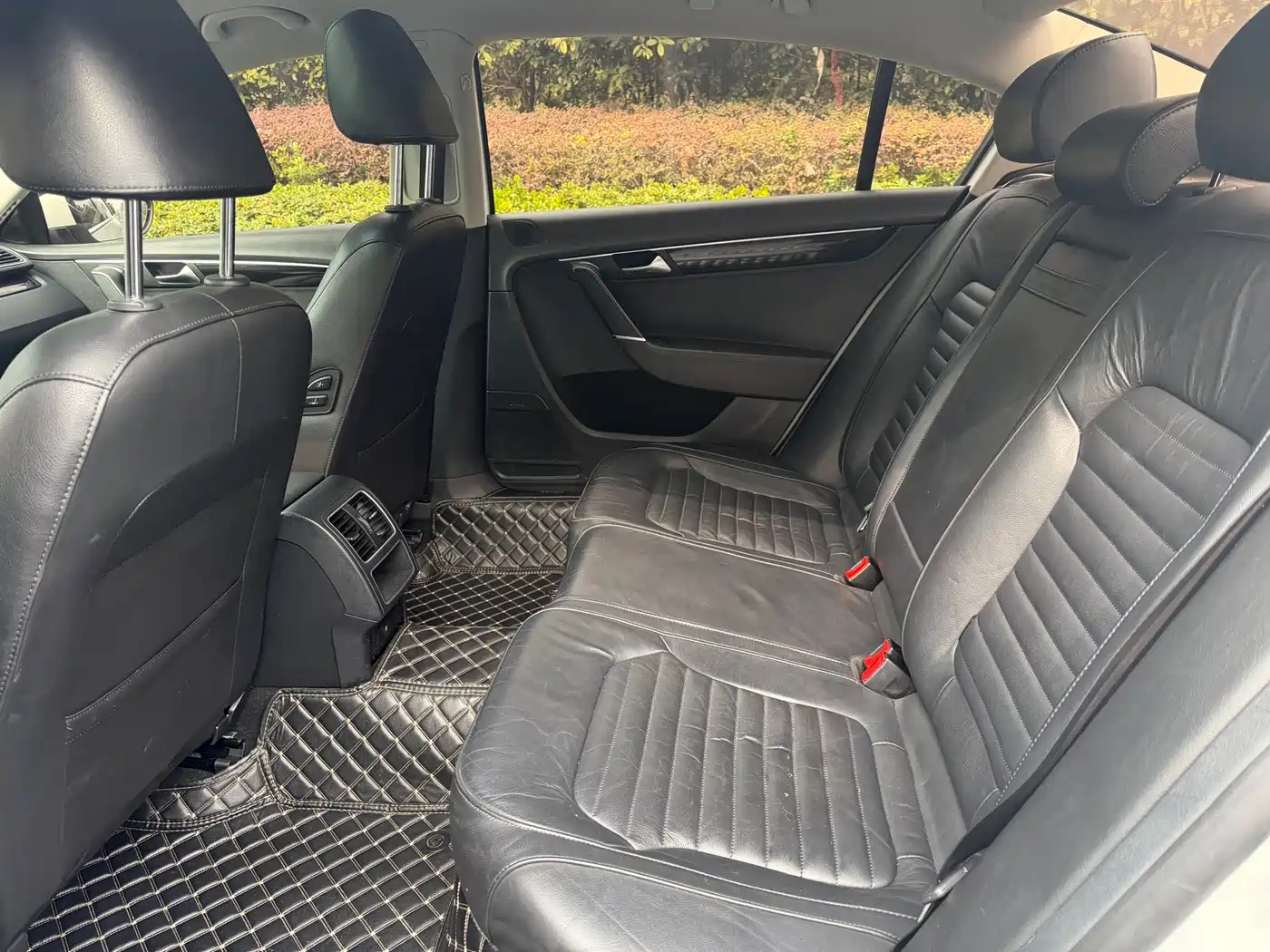 Volkswagen Magotan 2013 1.8TSI Luxury фото 14